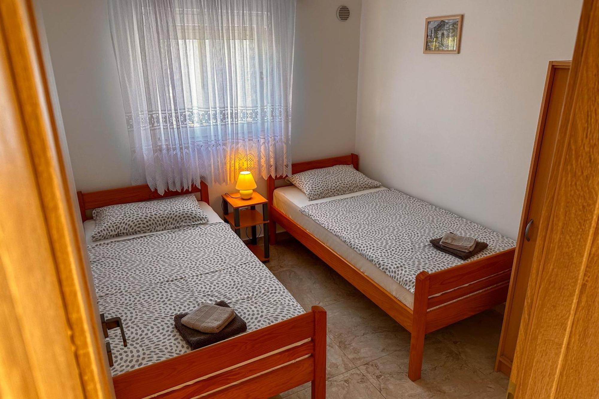 Apartmani Trupeljak Mandre Oda fotoğraf