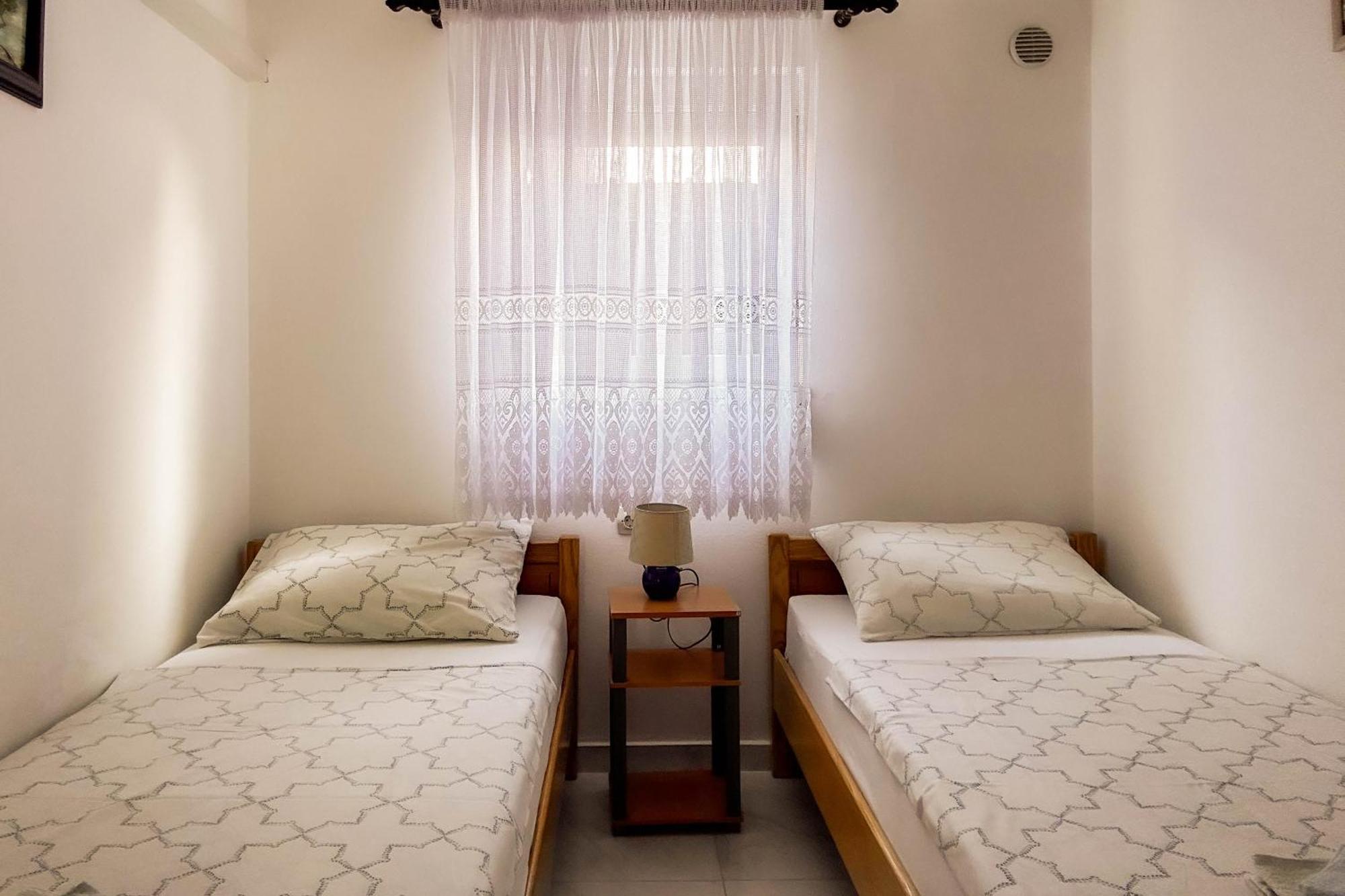 Apartmani Trupeljak Mandre Oda fotoğraf
